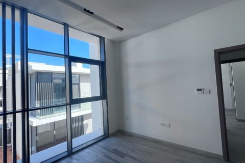 Villa de 4 dormitorios en Ras Al Khaimah, UAE No. 184163 24