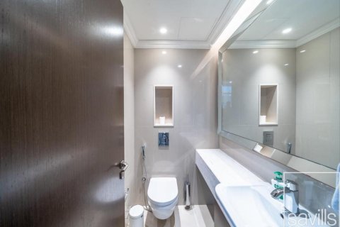 Квартира с 2 спальнями в The Address Residence Fountain Views, ОАЭ №217387 13