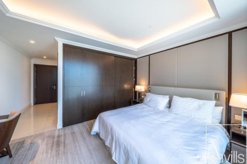 Квартира с 2 спальнями в The Address Residence Fountain Views, ОАЭ №217387 4