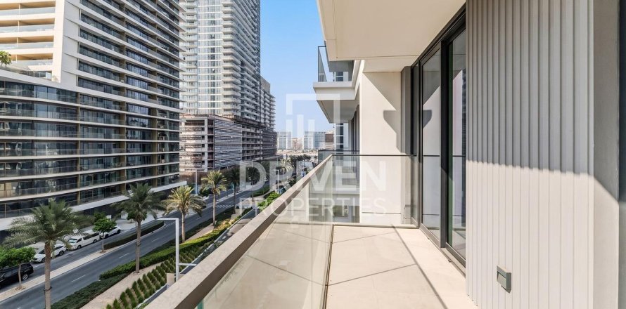 1 bedroom Apartment in EMAAR Beachfront, UAE No. 217843