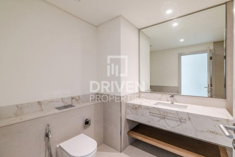 1 bedroom Apartment in EMAAR Beachfront, UAE No. 217843 9