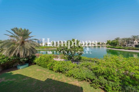 Villa de 5 dormitorios en Meadows 1, UAE No. 224372 31