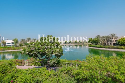 Villa de 5 dormitorios en Meadows 1, UAE No. 224372 16