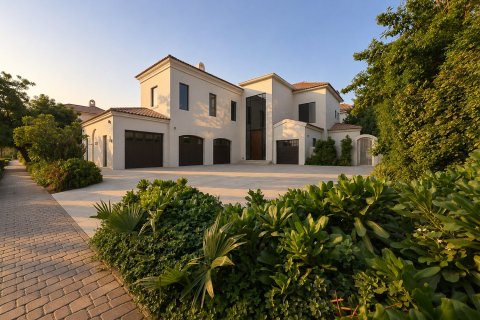 6 bedrooms Villa in Jumeirah Golf Estates, UAE No. 218774 2