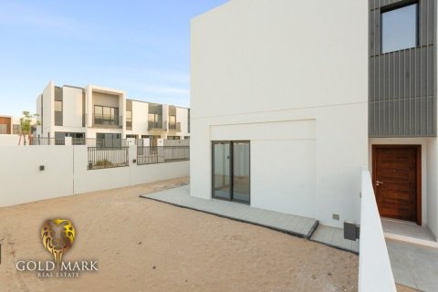 Townhouse de 4 dormitorios en Dubai Land, UAE No. 34076 4