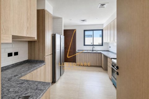 Вилла с 6 спальнями в Damac Lagoons, ОАЭ №216685 22