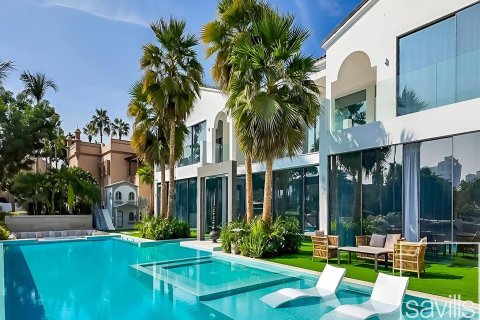 6 bedrooms Villa in Signature Villas, UAE No. 211069 4