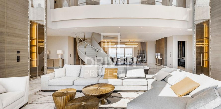 Studio Penthouse in The Crescent, UAE No. 221094