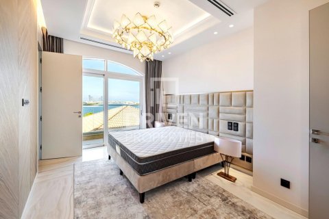 1219.45m² Penthouse in The Crescent, UAE No. 221094 9