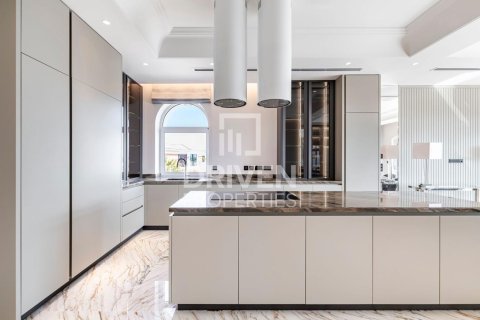 1219.45m² Penthouse in The Crescent, UAE No. 221094 12