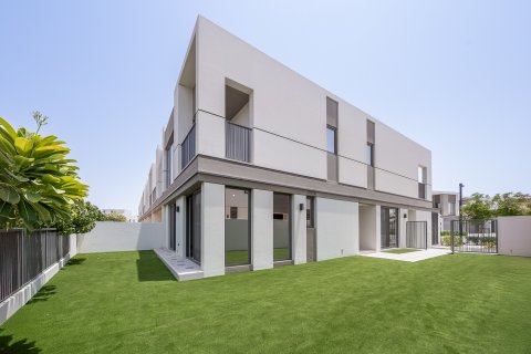 Townhouse de 4 dormitorios en Tilal Al Ghaf, UAE No. 197741