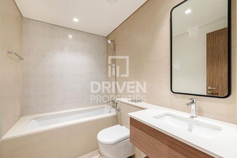 Apartment de 2 dormitorios en Mina Rashid, UAE No. 201284 11