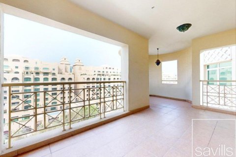 Apartment de 2 dormitorios en Shoreline Apartments, UAE No. 222622