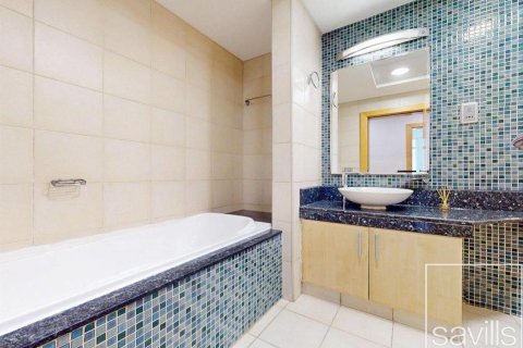 Apartment de 2 dormitorios en Shoreline Apartments, UAE No. 222622 11