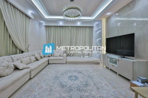 Вилла с 5 спальнями в Al Raha Gardens, ОАЭ №133886 3