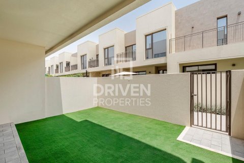 Таунхаус с 3 спальнями в EMAAR South, ОАЭ №226124 17