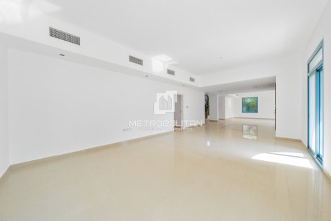 5 bedrooms Villa in Falcon City of Wonders, UAE No. 129570 8
