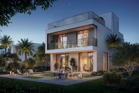 4 bedrooms Villa in Dubai, UAE No. 140096 14