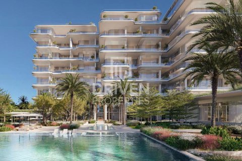 Квартира с 4 спальнями в The Crescent, ОАЭ №211315 3