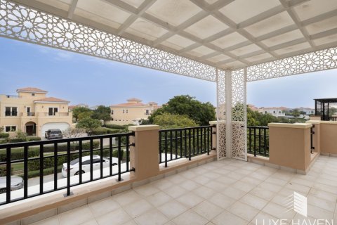 Вилла с 5 спальнями в Hacienda, ОАЭ №14606 6