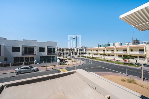4 bedrooms Townhouse in Murooj Al Furjan, UAE No. 218616 17