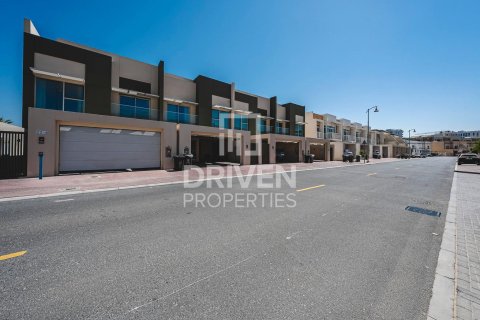 4 bedrooms Townhouse in Murooj Al Furjan, UAE No. 218616 19
