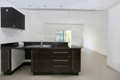 Villa de 2 chambres à Al Reef, UAE No. 172818 7