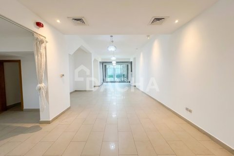 4 bedrooms Villa in Jumeirah Village Circle, UAE No. 167674 8