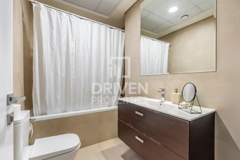 Appartement de 2 chambres à Marina Arcade Tower, UAE No. 217696 13