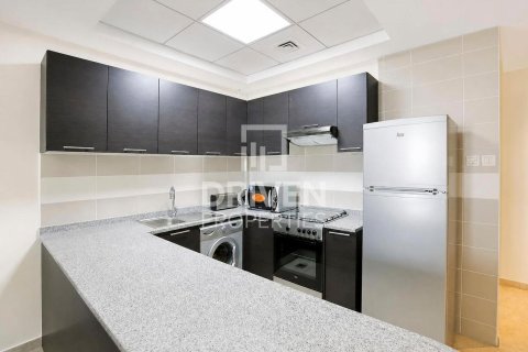 2 bedrooms Apartment in Jumeirah Village Triangle, UAE No. 211933 8