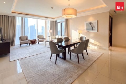 Appartement de 3 chambres à Downtown Dubai (Downtown Burj Dubai), UAE No. 221938 4