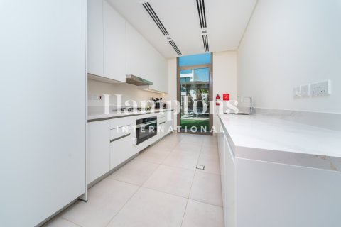 Villa de 4 dormitorios en Mohammed Bin Rashid City, UAE No. 220071 30