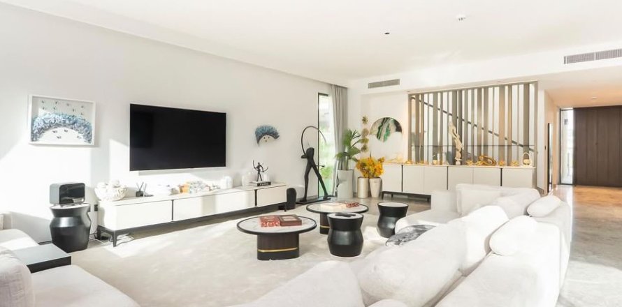 Villa de 4 dormitorios en Tilal Al Ghaf, UAE No. 214746