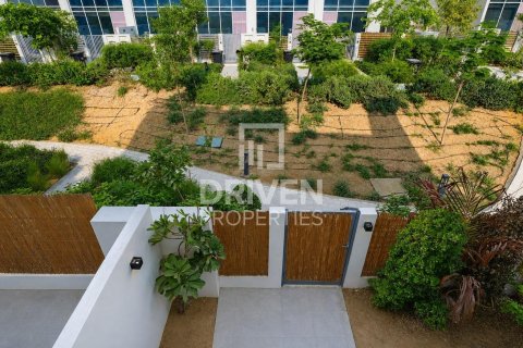 2 bedrooms Townhouse in Rukan, UAE No. 223049 17