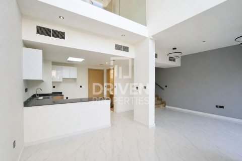 2 bedrooms Townhouse in Rukan, UAE No. 223049 5