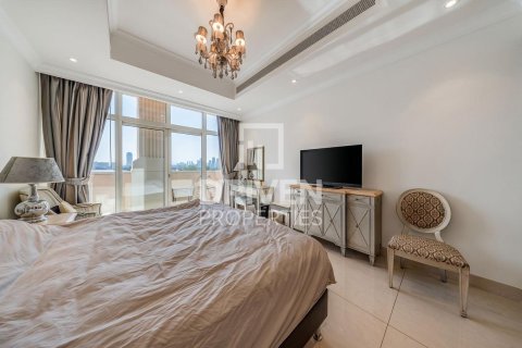 Apartment de 3 dormitorios en The Crescent, UAE No. 218025 10