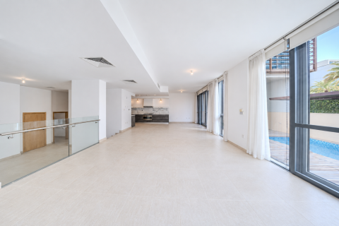 Villa de 5 dormitorios en Al Raha Beach, UAE No. 215356 4