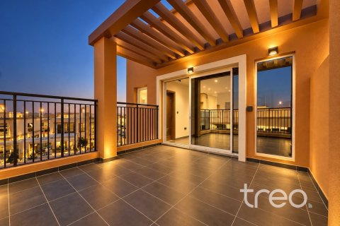 5 bedrooms Villa in Damac Lagoons, UAE No. 220830 4