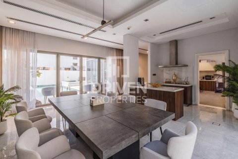 Вилла с 5 спальнями в District One, ОАЭ №221045 8