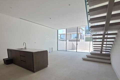 3 bedrooms Townhouse in Nad Al Sheba 1, UAE No. 167567