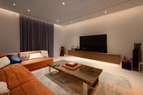 Вилла с 5 спальнями в Dubai Sports City, ОАЭ №226463 17