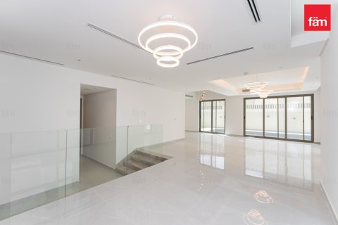 Villa de 5 dormitorios en Al Furjan, UAE No. 152846 6