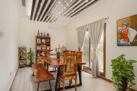 Вилла с 5 спальнями в The Villa, ОАЭ №221647 6