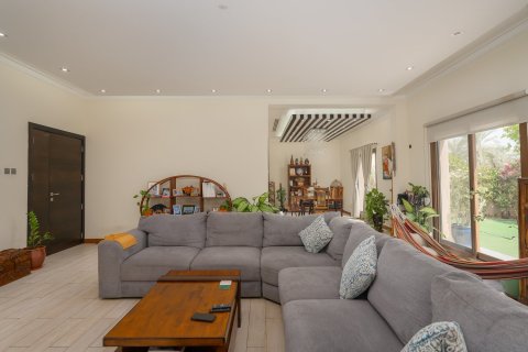 Вилла с 5 спальнями в The Villa, ОАЭ №221647 5