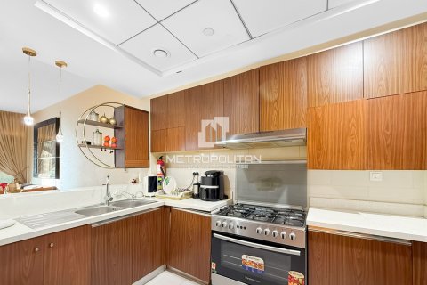 Apartment de 2 dormitorios en Park Gate Residences, UAE No. 129465 9