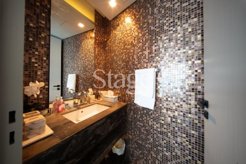 Apartment de 3 dormitorios en DAMAC HEIGHTS Dubai Marina, UAE No. 226780 12