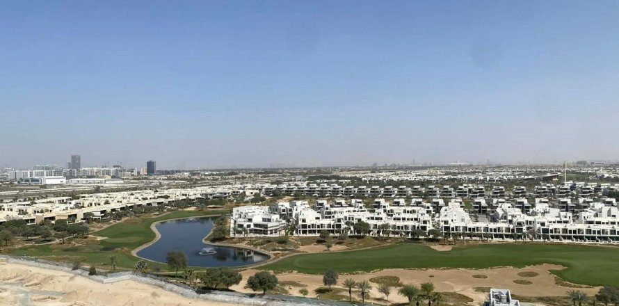Appartement de 2 chambres à Dubai, UAE No. 219178