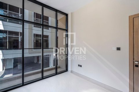 Bâtiment de 750.01m² à Dubai, UAE No. 211218 8