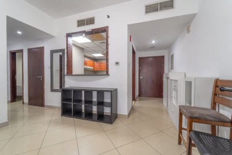 Квартира с 2 спальнями в Jumeirah Islands, ОАЭ №217080 6