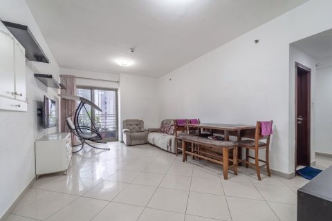 Квартира с 2 спальнями в Jumeirah Islands, ОАЭ №217080